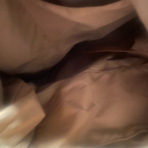 Dooney and Bourke Nylon/ Leather crossbody/satchel handbag.  13x 12. W/ STRAP - Picture 4 of 8